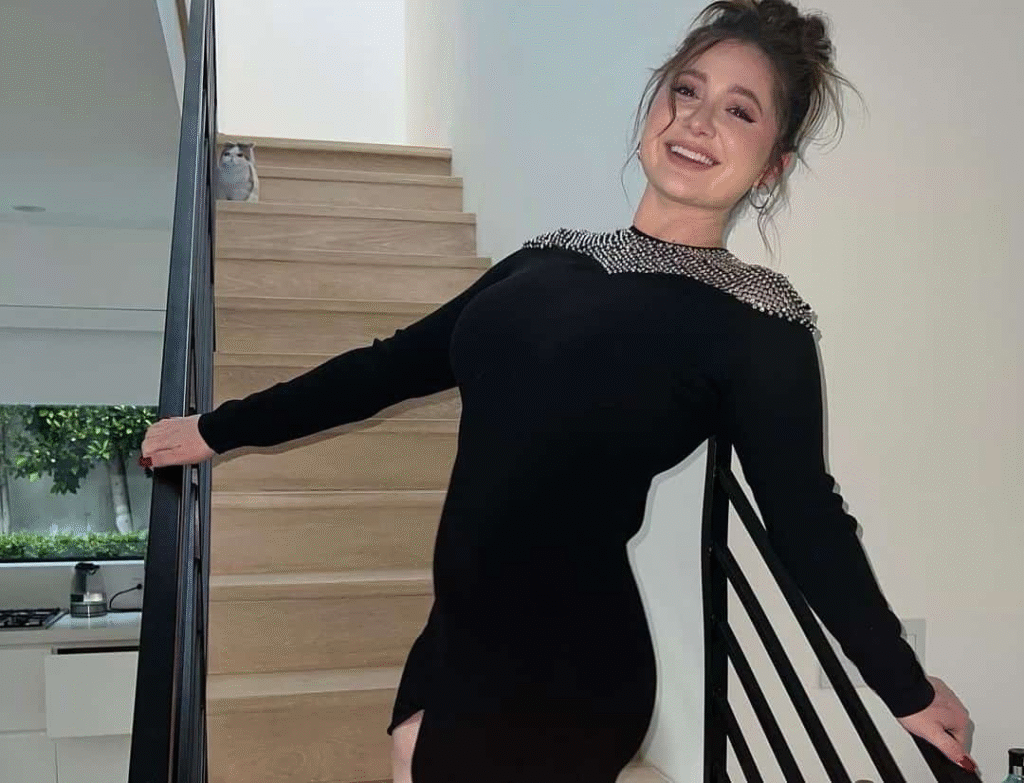 emma kenney net worth